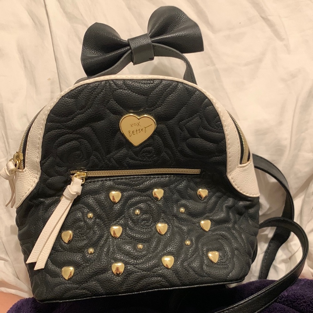 betsey mini backpack with bow